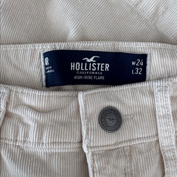 Hollister Cream Corduroy High-Rise Flare Pants - Picture 2 of 3